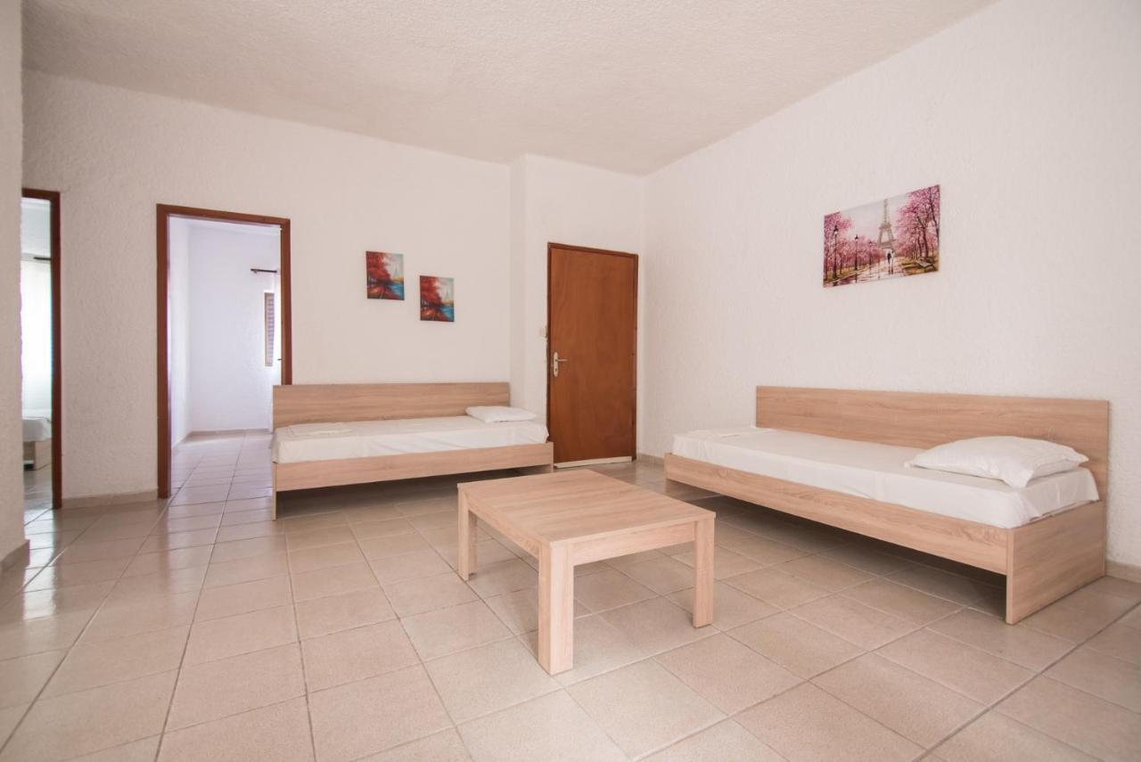 George'S Apartments Скала-Фуркас Екстер'єр фото